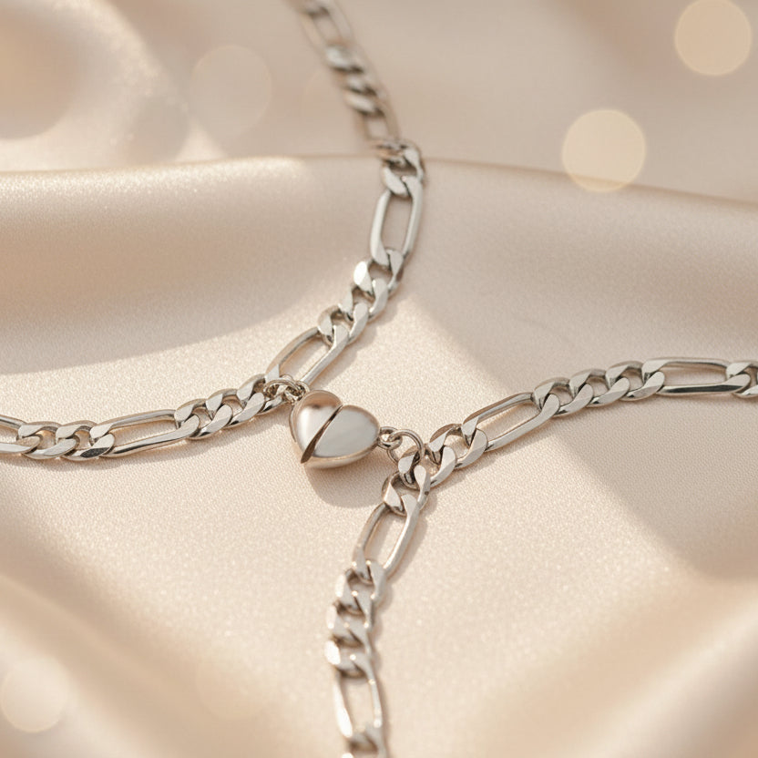 The Soulmate Bond - Magnetic Heart Bracelet Set