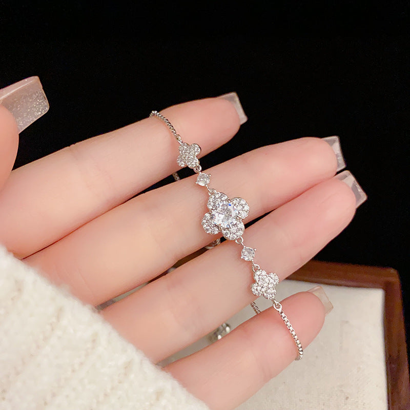 Pavé crystal flower slider bracelet diamond look luxury style